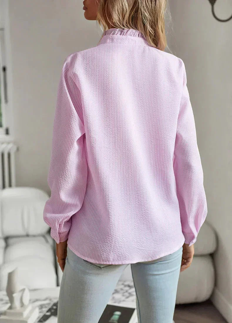 Blusa Elegante de Mujer con Corte Entallado