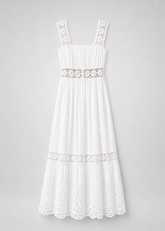Vestido blanco con cuello cuadrado y encaje floral