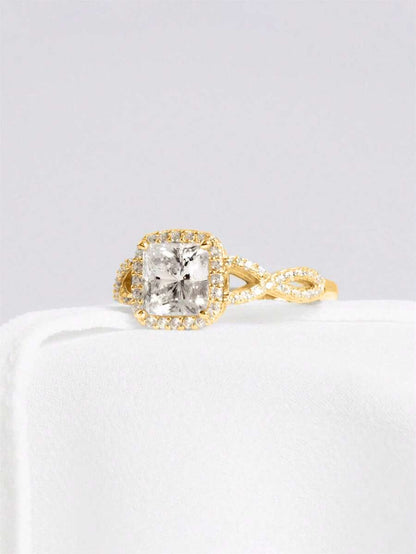 Amelia – Anillo solitario glamoroso con un brillo radiante de zirconia cúbica