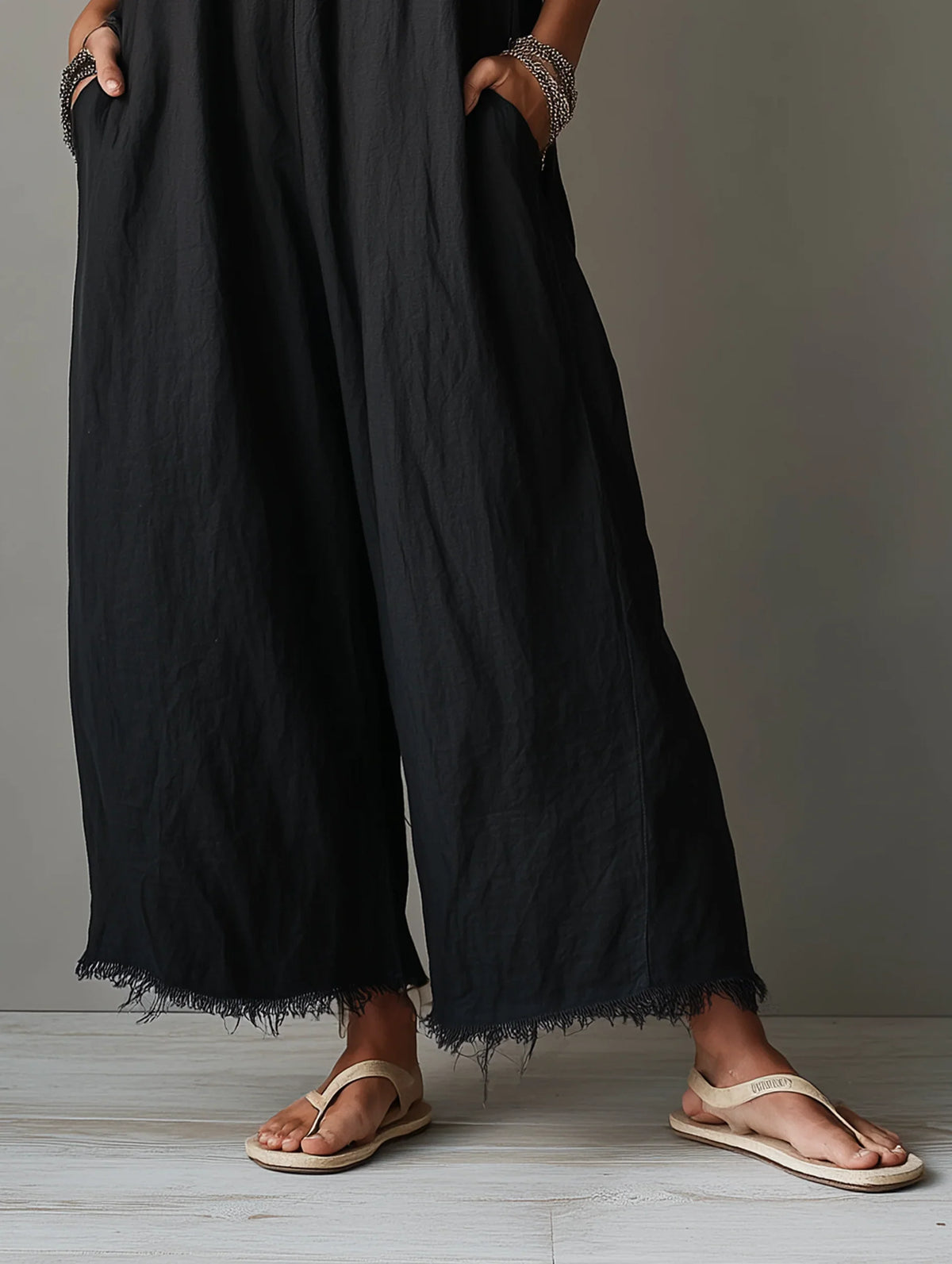 Lea – Mono minimalista