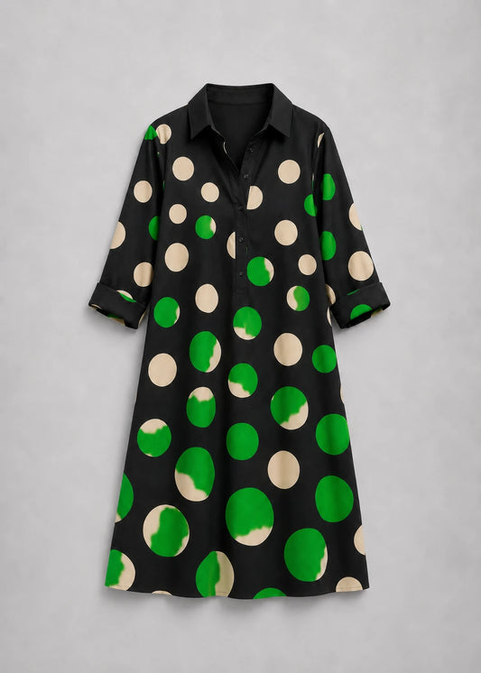 Vestido negro camisero con lunares verdes y beige