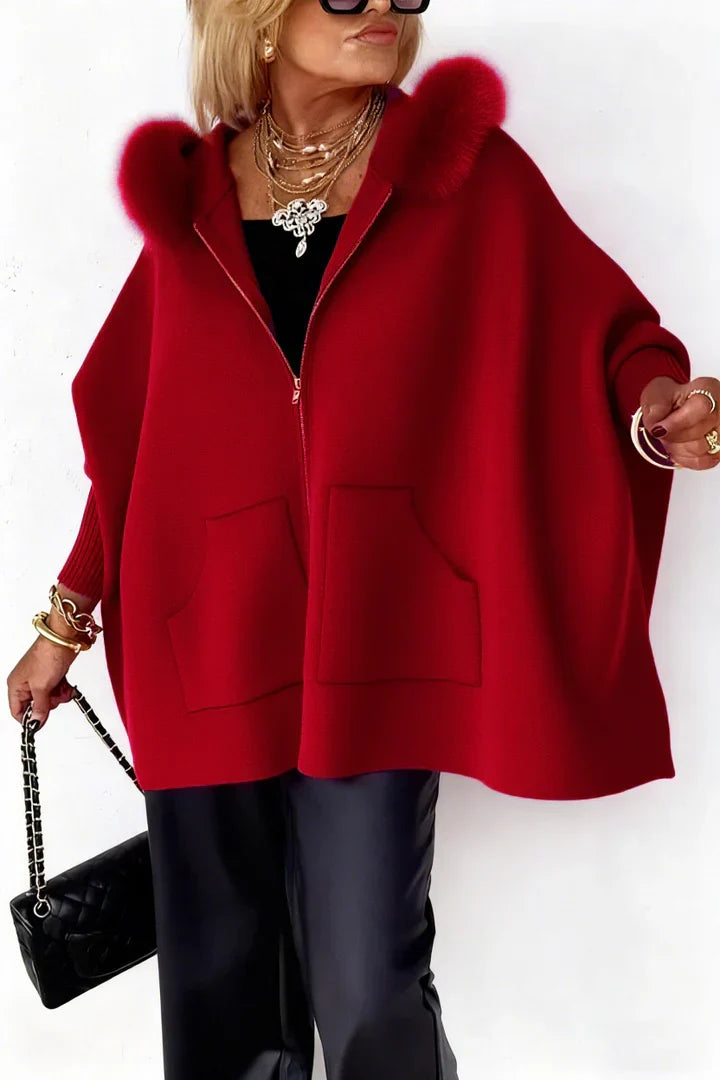 Lara | Chaqueta moderna con capucha de pelo