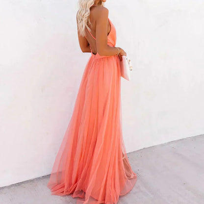 Rocío - Vestido maxi coral de escote profundo