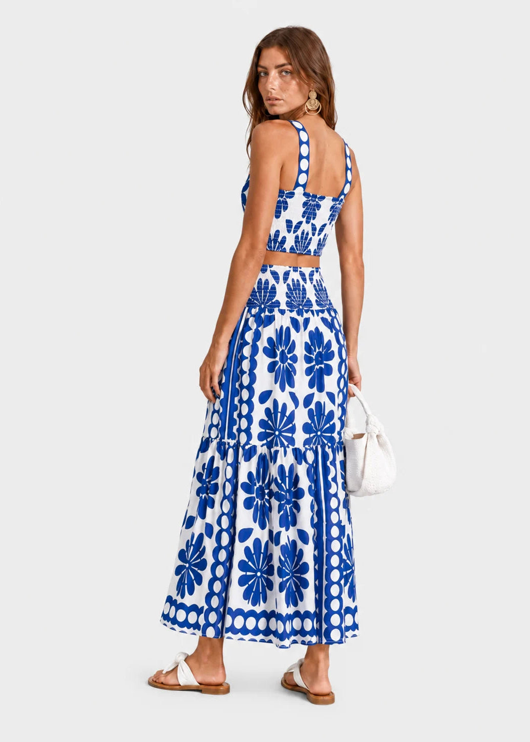 Conjunto de tirantes con falda maxi