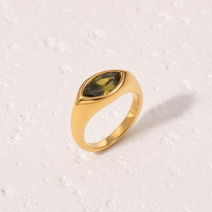 Isabella Anillo Dorado con Circón Marquesa de Colores