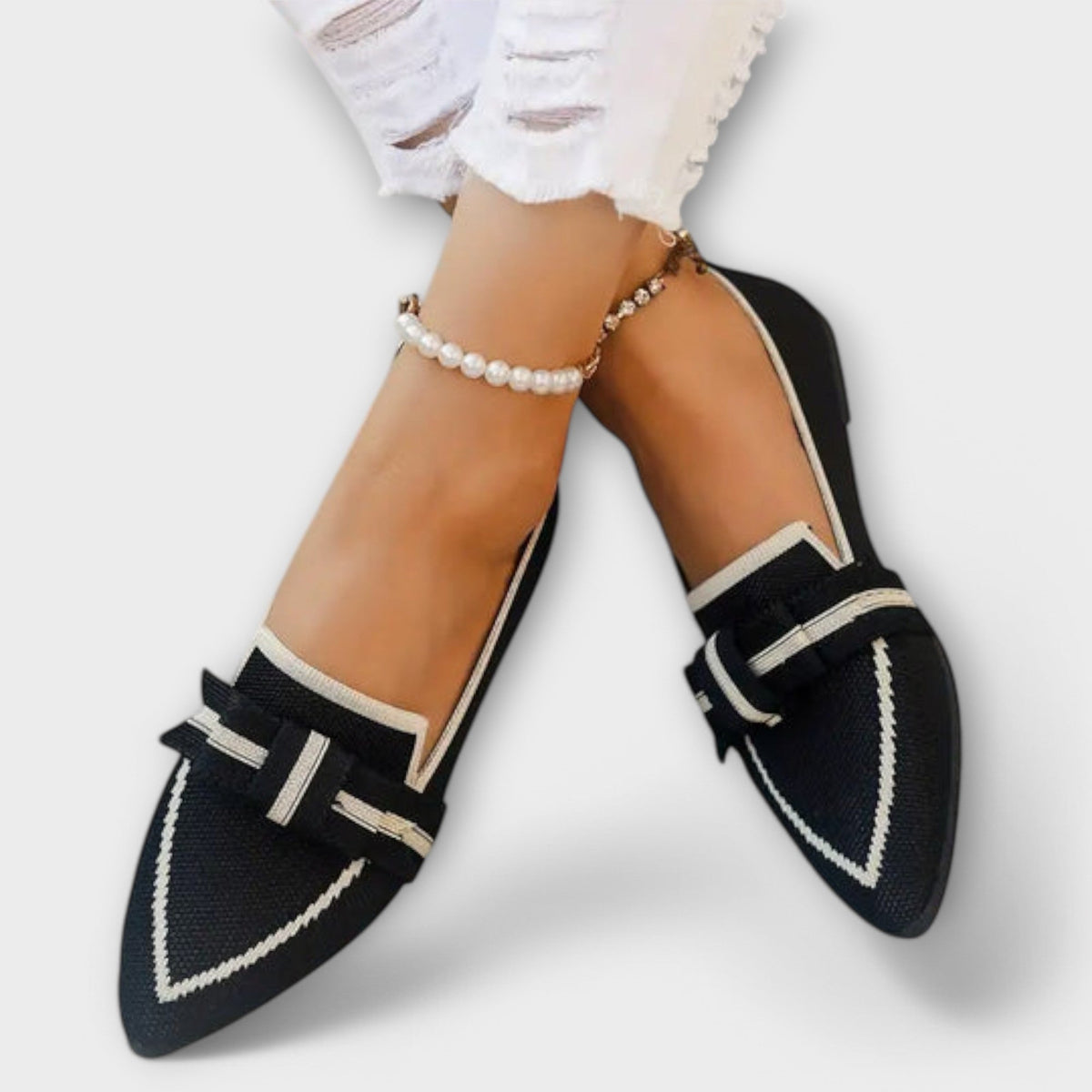 Zapatos planos de mujer con diseño anudado