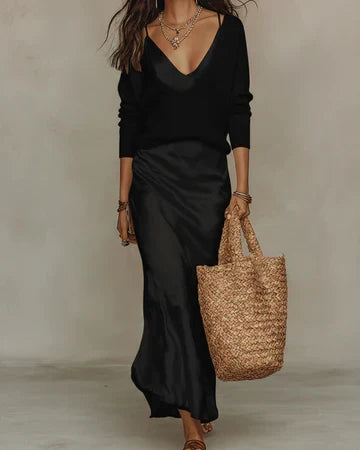 Conjunto Midi Satén con Jersey de Punto Elegante