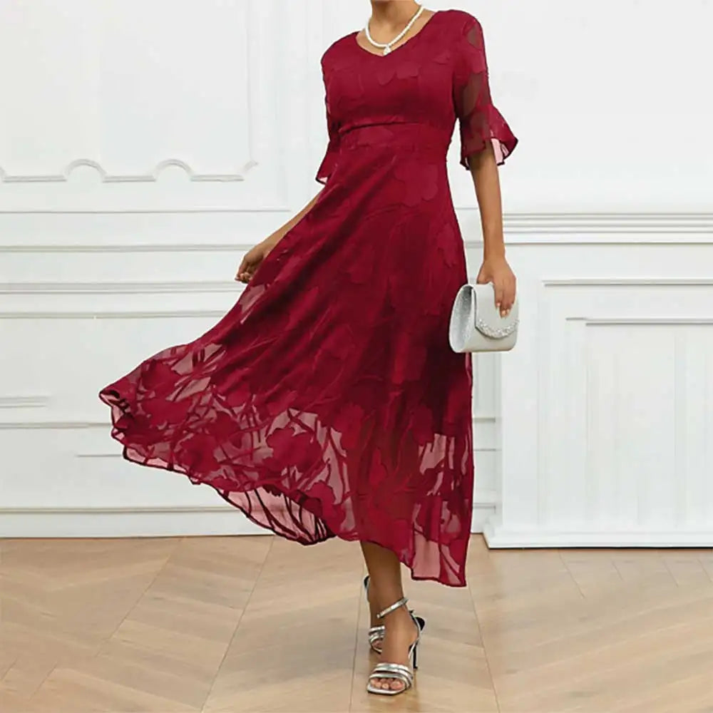 Celira - Vestido con diseño floral sofisticado