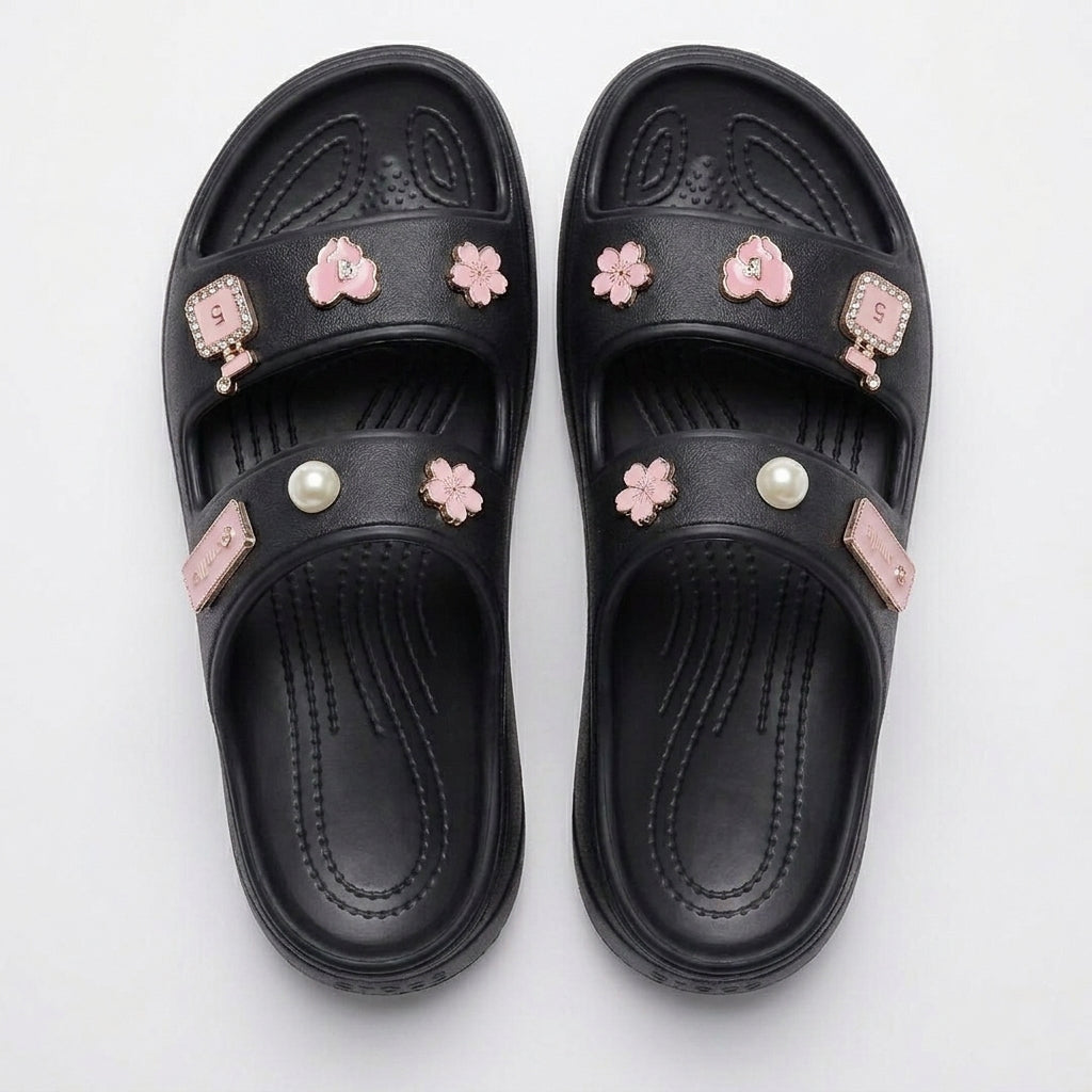 Perla | Sandalias de Plataforma con Pines Decorativos
