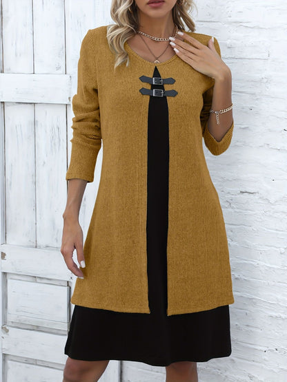 Clara - Vestido en línea A con efecto dos piezas
