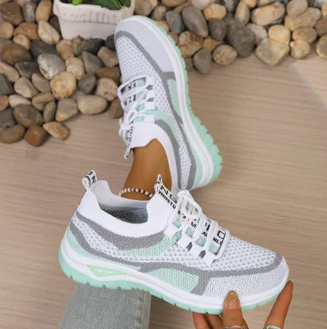 Nerea - Zapatillas deportivas ligeras y cómodas