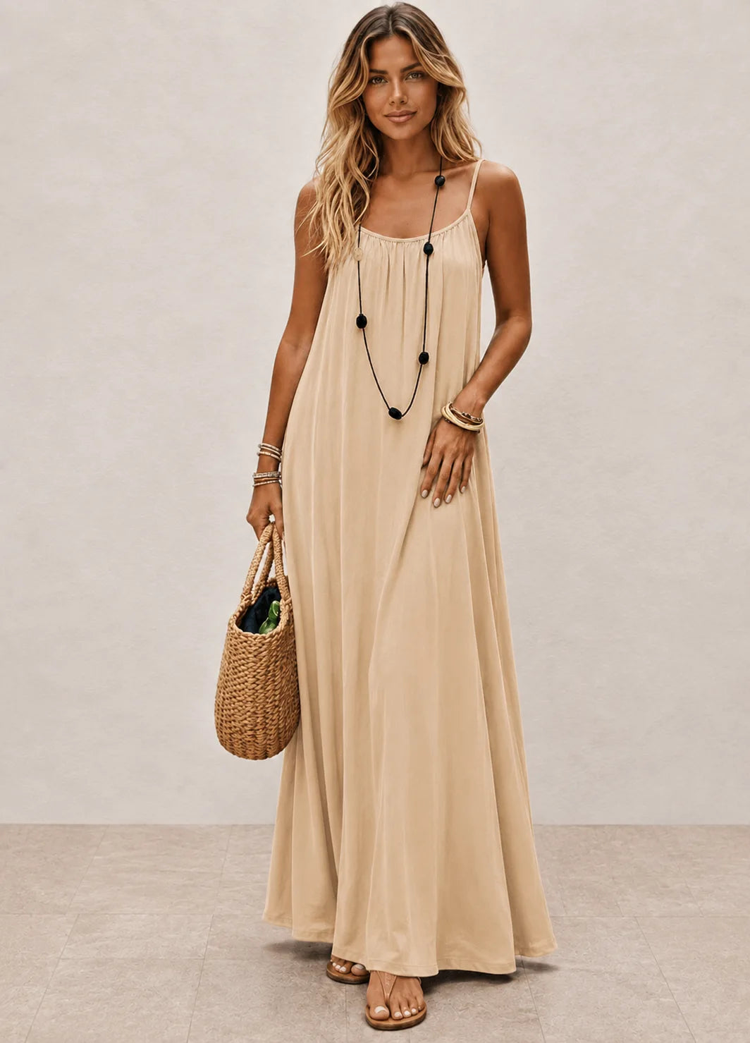 Vestido largo espalda escotada con lazo ajustable