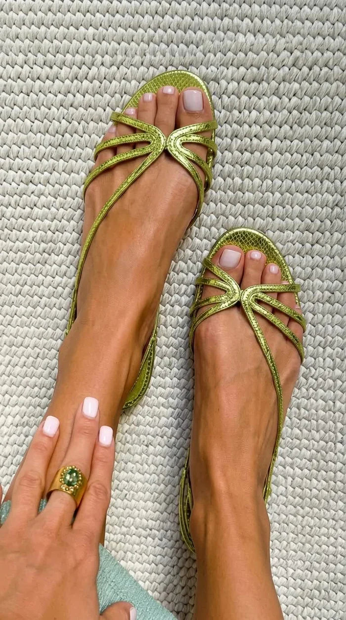 Ginevra Sandalias Doradas de Elegancia Veraniega