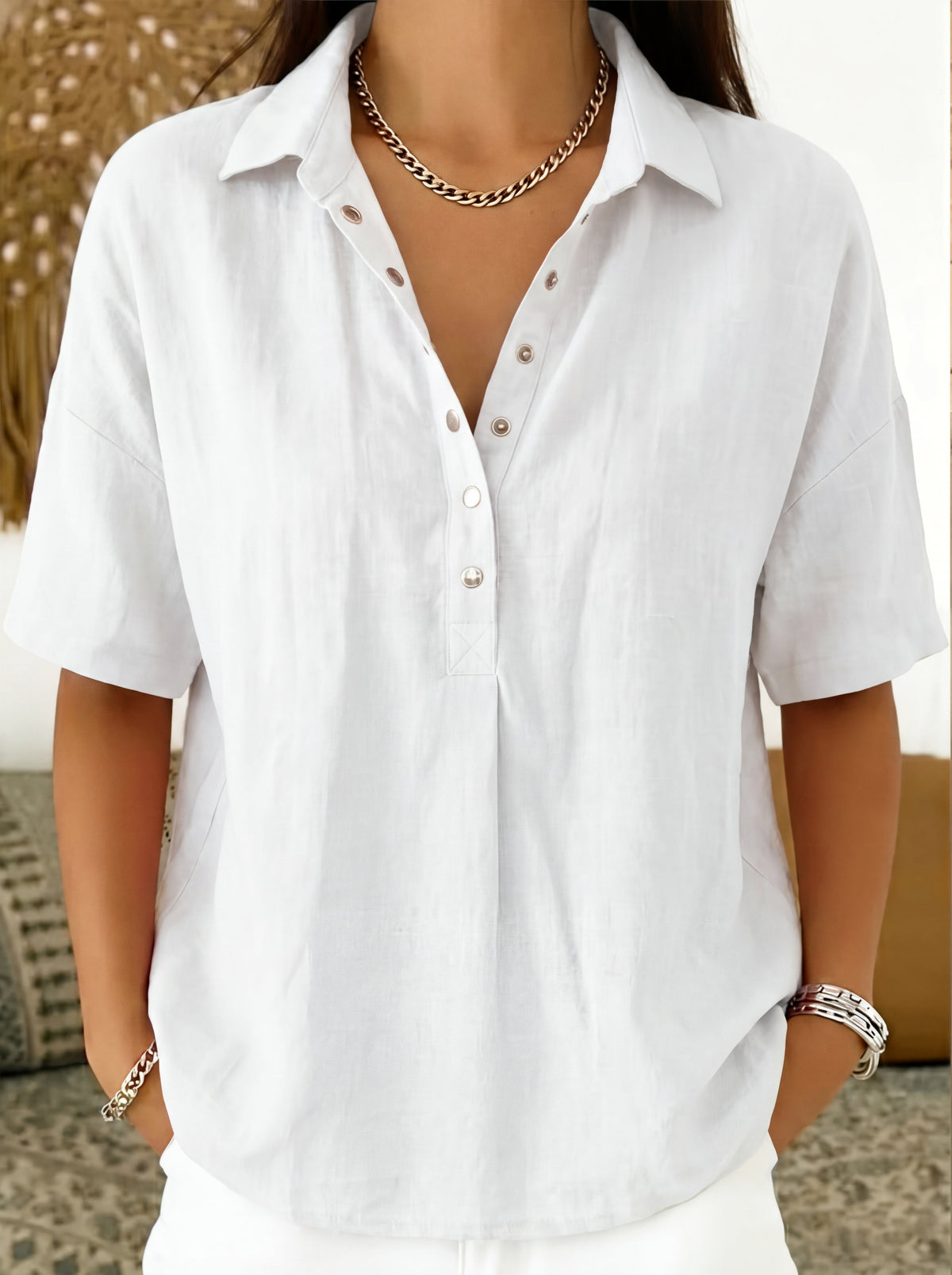 Teresa - Blusa con cuello y detalle de botones