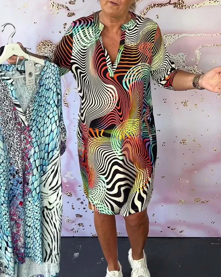 Ria - Vestido colorido con cuello en V