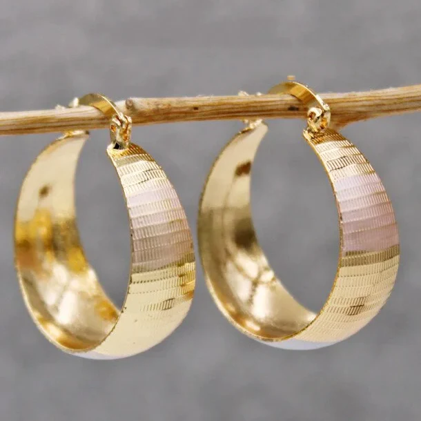 Pendientes Oro Lujo Refinado