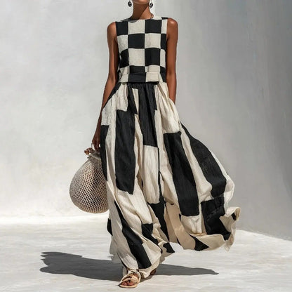 Noa Vestido Maxi Geométrico en Blanco y Negro