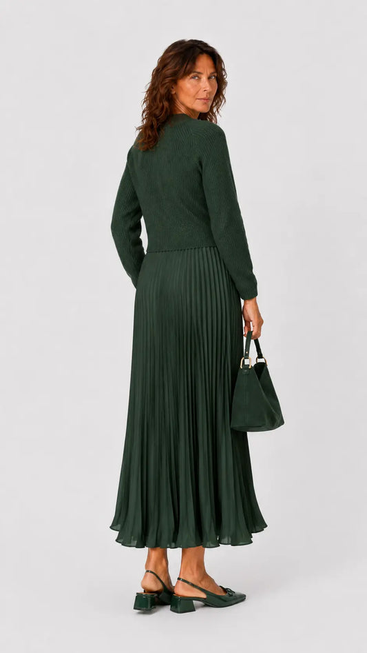 Vestido de punto con falda plisada
