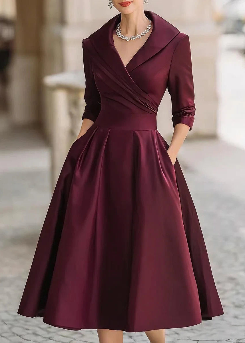 Vestido midi de satén de inspiración vintage con cuello drapeado